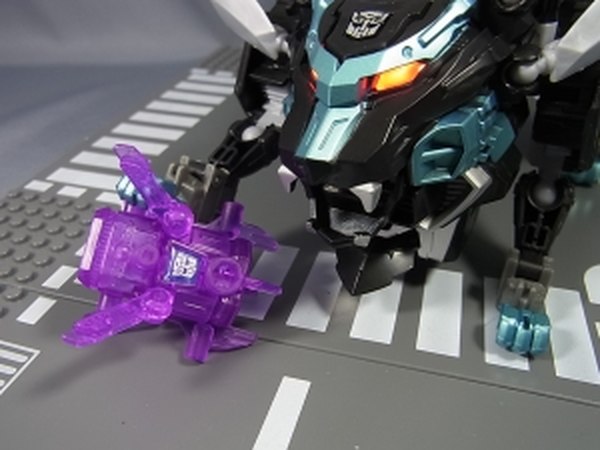 Transformers Go!  ION Exclusive Arms Micron Sen Figure Image  (13 of 14)